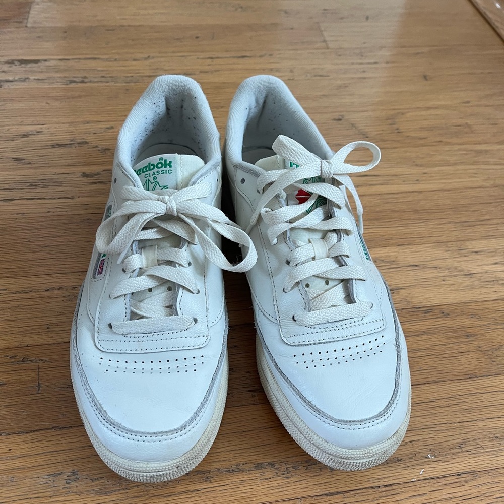 Reebok tennis shoes